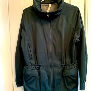 Lululemon forest green anorak jacket size 10